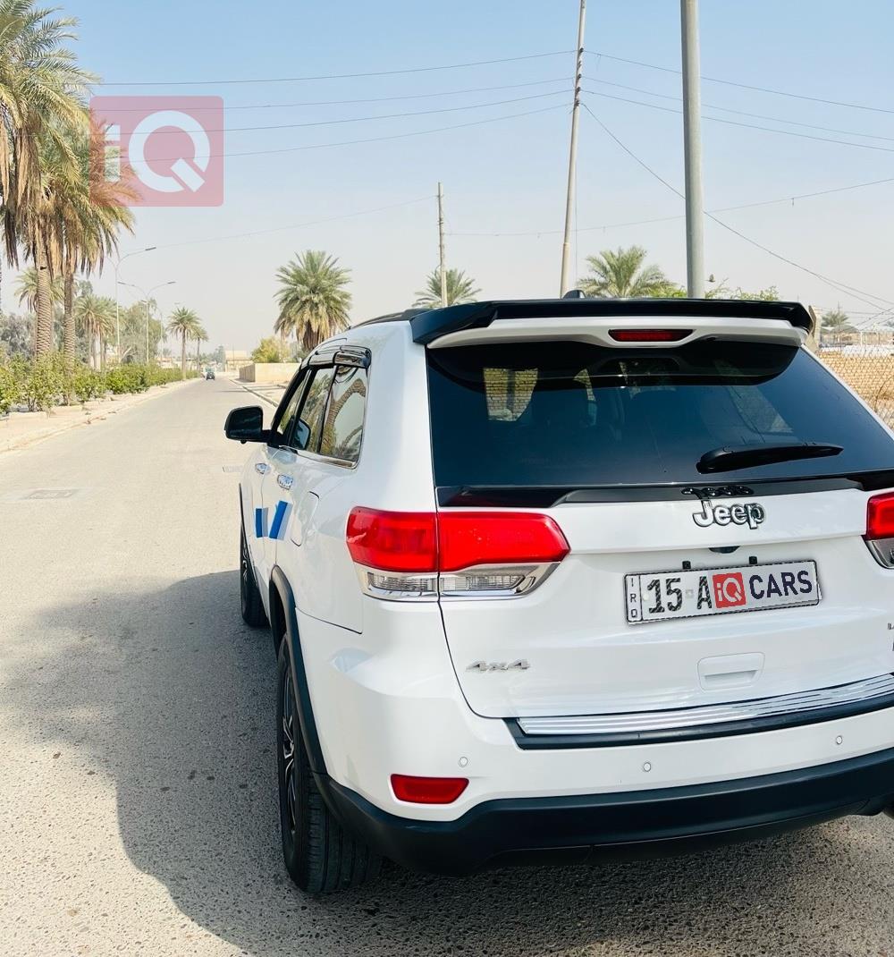 جيب جراند شيروكي